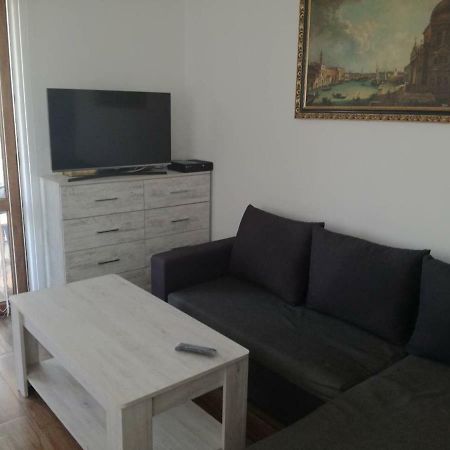 Guest House Katina Balchik Bagian luar foto