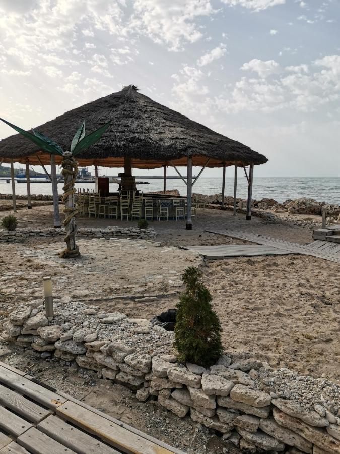 Guest House Katina Balchik Bagian luar foto