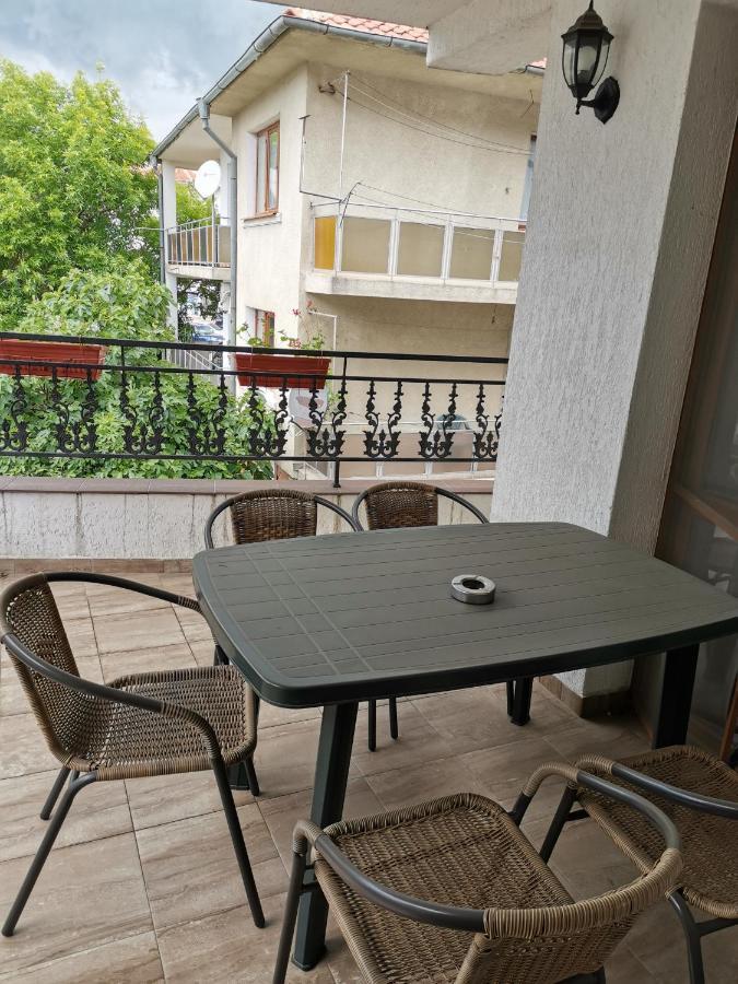Guest House Katina Balchik Bagian luar foto