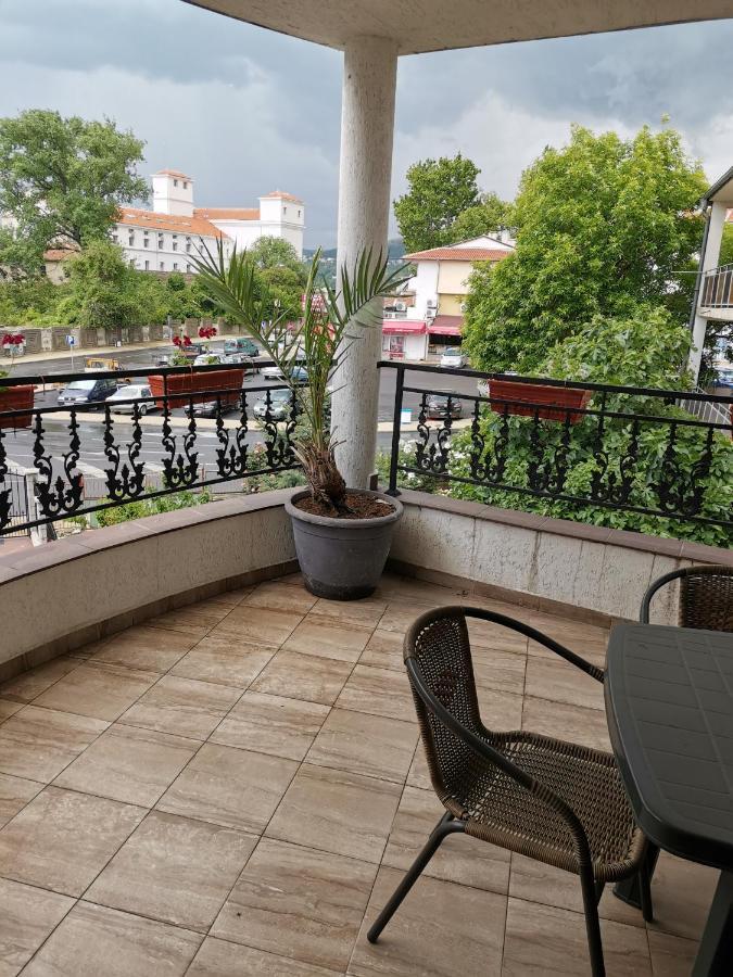Guest House Katina Balchik Bagian luar foto