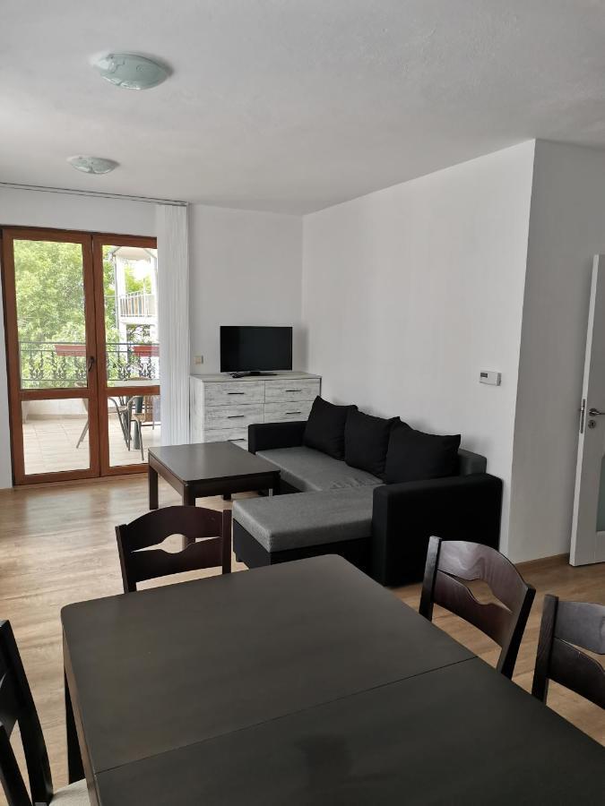 Guest House Katina Balchik Bagian luar foto