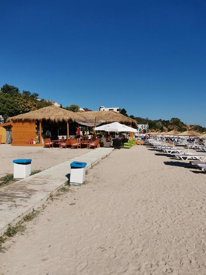 Guest House Katina Balchik Bagian luar foto
