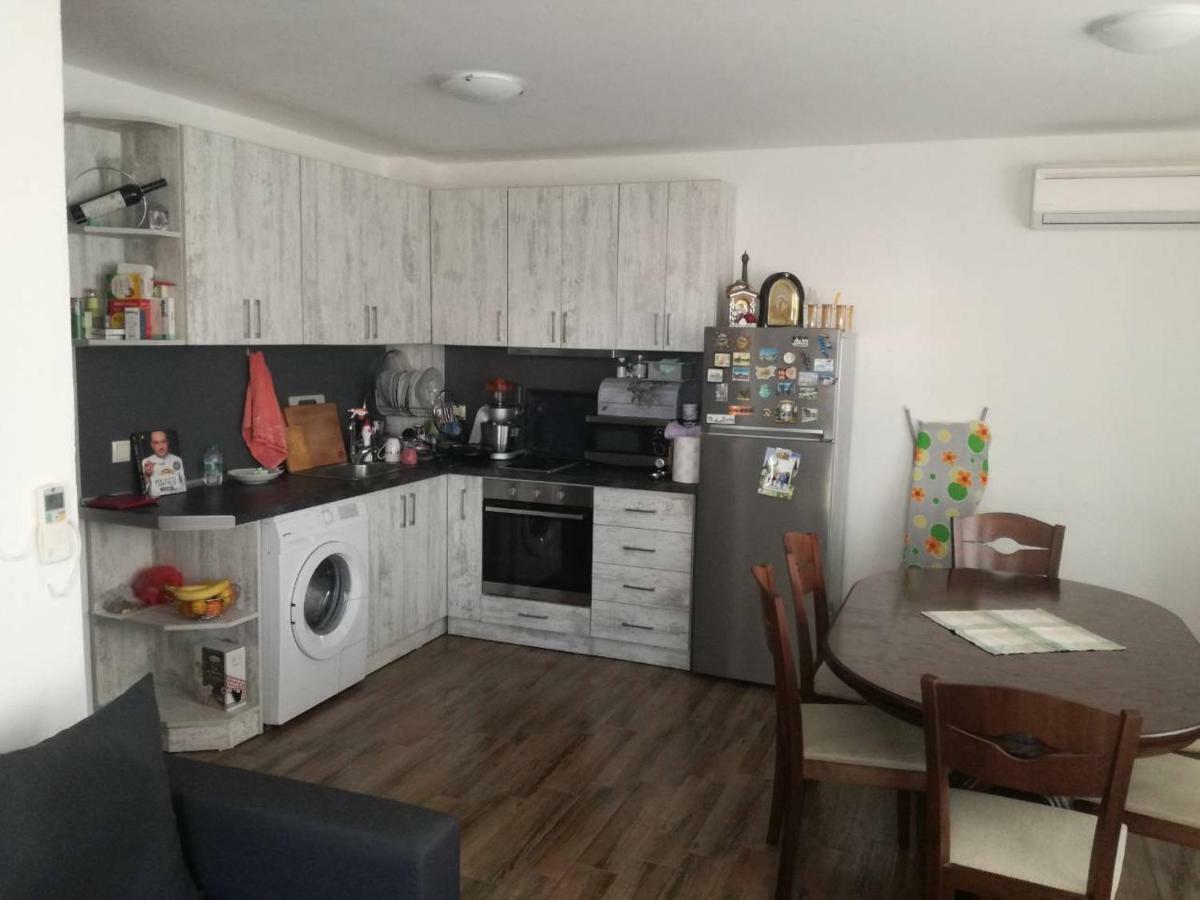 Guest House Katina Balchik Bagian luar foto