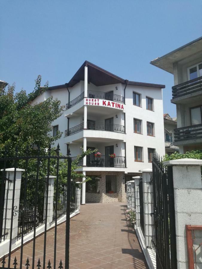 Guest House Katina Balchik Bagian luar foto